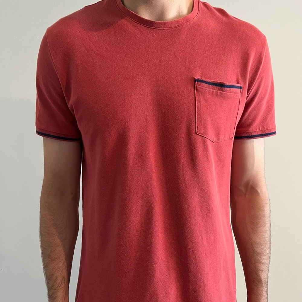 Express Shirt with Pocket - Red stretch material